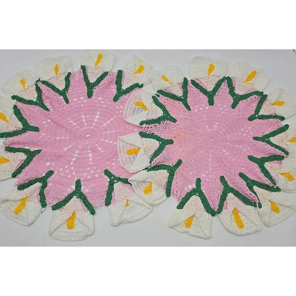 2 Handmade Crochet‎ Flower Cottagecore Starburst Vintage 1950s Doilies